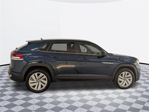 2022 Volkswagen Atlas Cross Sport 3.6L V6 SE w/Technology
