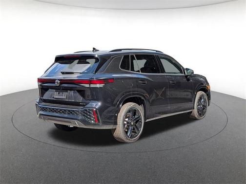 2025 Volkswagen Tiguan 2.0T SE R-Line Black 4MOTION