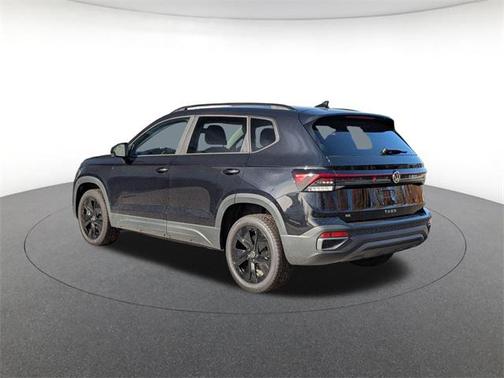 2025 Volkswagen Taos 1.5T SE Black