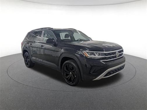 2022 Volkswagen Atlas 3.6L SE w/Technology
