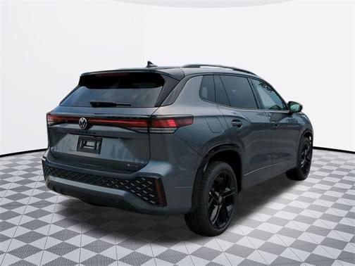 2025 Volkswagen Tiguan 2.0T SE R-Line Black 4MOTION