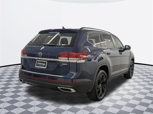 2022 Volkswagen Atlas 2.0T SE w/Technology 4MOTION
