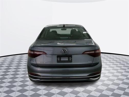 2022 Volkswagen Jetta 1.5T SEL