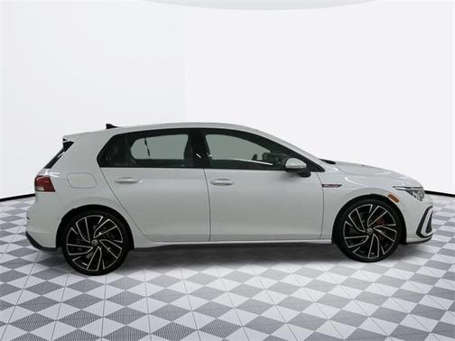 2024 Volkswagen Golf GTI 2.0T S DSG