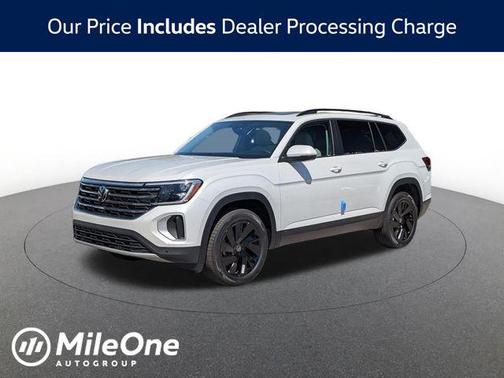 Opal White 2026 Volkswagen Atlas 2.0T SE w/Technology 4MOTION