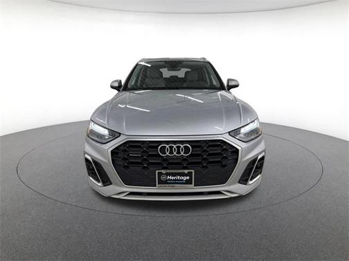 2022 Audi Q5 45 S line Premium Plus