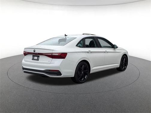 2026 Volkswagen Jetta 1.4T SE