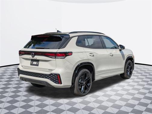 2025 Volkswagen Tiguan 2.0T SE R-Line Black 4MOTION