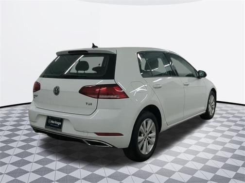 2018 Volkswagen Golf TSI S