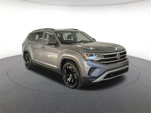 2022 Volkswagen Atlas 2.0T SE w/Technology