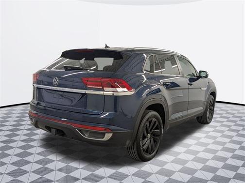 2022 Volkswagen Atlas Cross Sport 3.6L V6 SE w/Technology