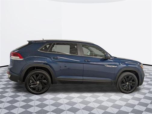 2022 Volkswagen Atlas Cross Sport 3.6L V6 SE w/Technology