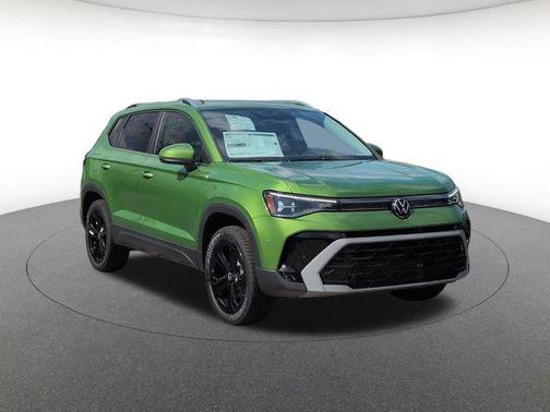 Moss 2026 Volkswagen Taos SEL