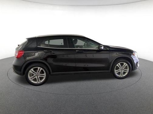 Cosmos Black Metallic 2019 Mercedes-Benz GLA 250 4MATIC
