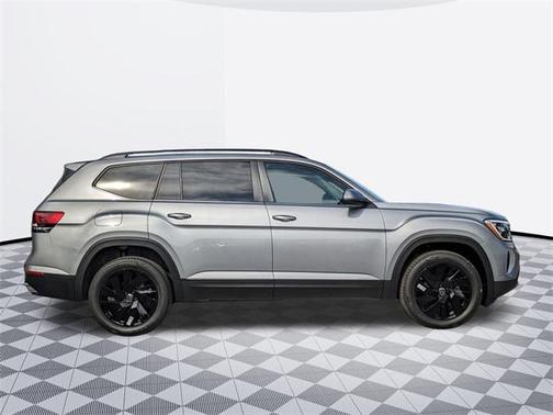 2026 Volkswagen Atlas 2.0T SE w/Technology 4MOTION