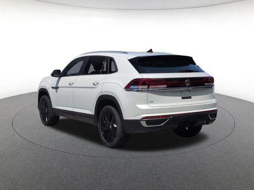 Opal White 2026 Volkswagen Atlas Cross Sport 2.0T SE w/Technology