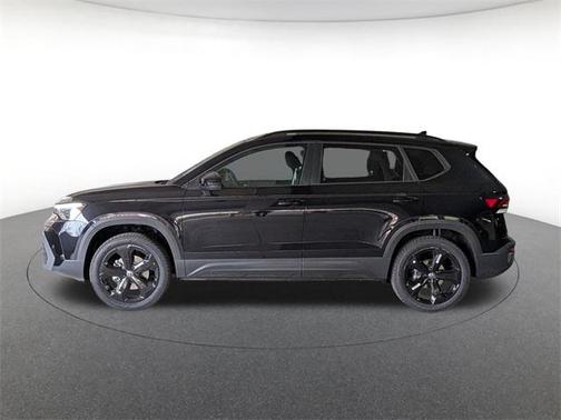 2026 Volkswagen Taos SE Black