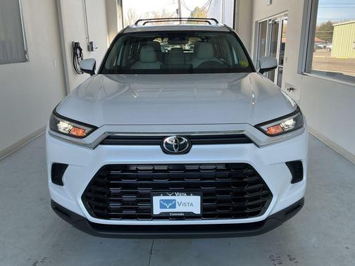 Wind Chill Pearl 2026 Toyota Grand Highlander Hybrid XLE