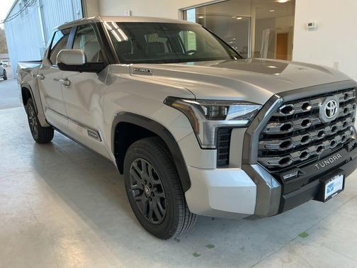 2026 Toyota Tundra Hybrid Platinum