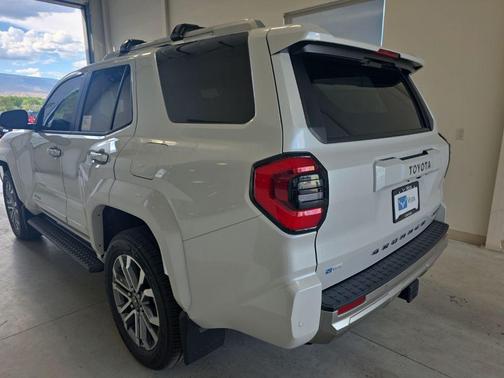 Wind Chill Pearl 2026 Toyota 4Runner Limited