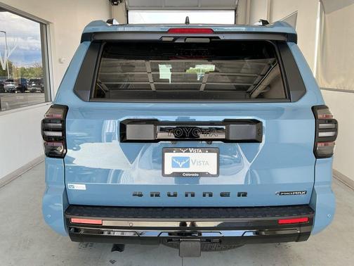08x0 2026 Toyota 4Runner Hybrid Platinum