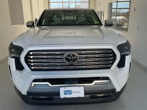 2026 Toyota Tacoma Hybrid Limited