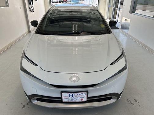 2025 Toyota Prius Plug-In Hybrid SE