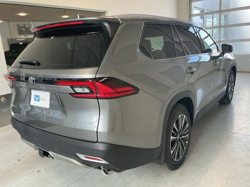 2026 Toyota Grand Highlander Hybrid Platinum MAX