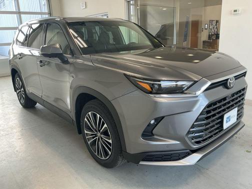 2026 Toyota Grand Highlander Hybrid Platinum MAX