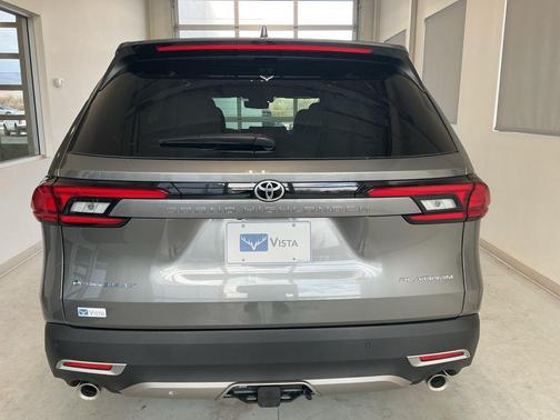 2026 Toyota Grand Highlander Hybrid Platinum MAX