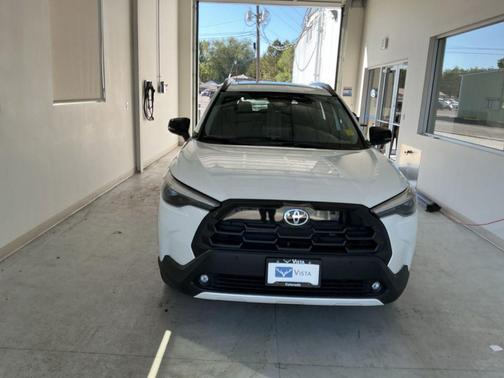Pearl 2026 Toyota Corolla Cross XLE