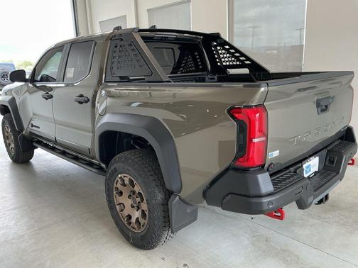 Bronze Oxide 2026 Toyota Tacoma Hybrid Trailhunter