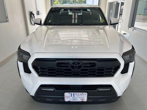 2025 Toyota Tacoma TRD Off Road