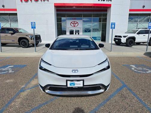 Wind Chill Pearl 2026 Toyota Prius Plug-In Hybrid SE