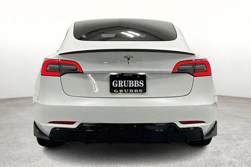 2023 Tesla Model 3 Performance