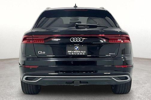 Orca Black Metallic 2019 Audi Q8 3.0T Prestige