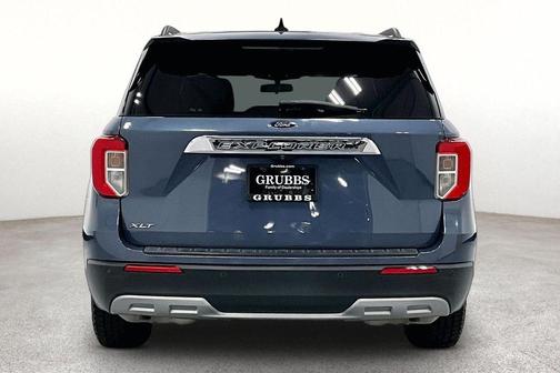 Blue Metallic 2021 Ford Explorer XLT