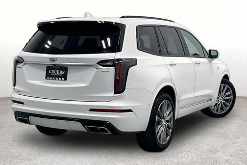 Crystal White Tri-Coat 2021 Cadillac XT6 Sport AWD