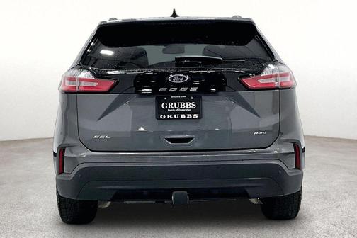 Carbonized Gray Metallic 2023 Ford Edge SEL