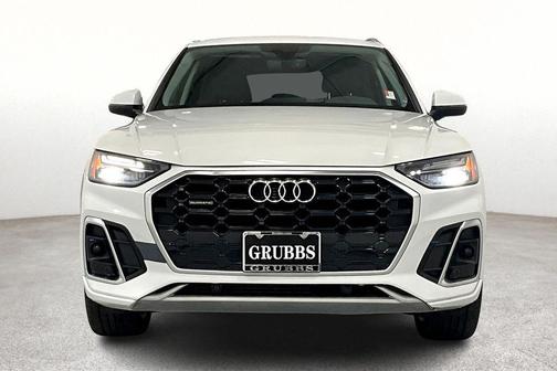2022 Audi Q5 45 S line quattro Premium