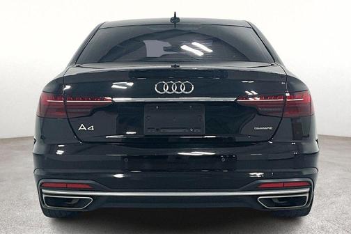 2022 Audi A4 45 S line Premium Plus