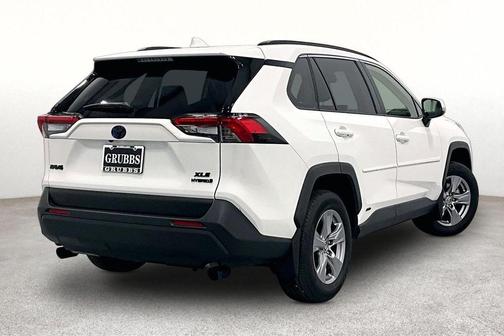Ice 2024 Toyota RAV4 Hybrid XLE