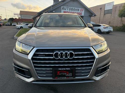 2017 Audi Q7 3.0T Premium