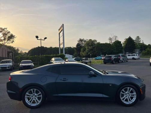 2019 Chevrolet Camaro 1LS
