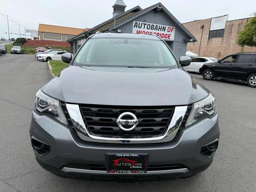 2019 Nissan Pathfinder S