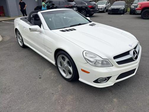2009 Mercedes-Benz SL-Class SL 550 Roadster 2D