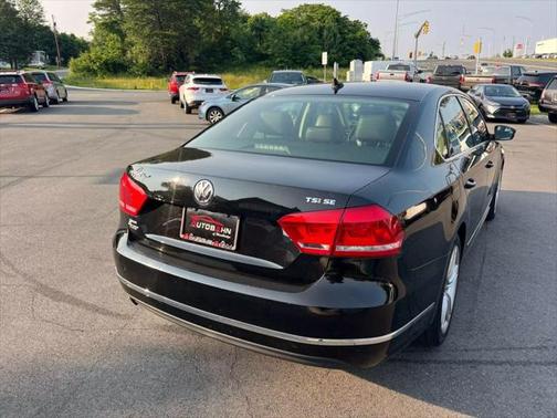 2015 Volkswagen Passat 1.8T Auto SE w/Sunroof & Nav