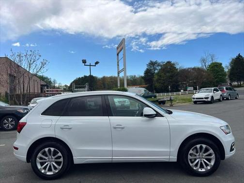 2016 Audi Q5 2.0T Premium Plus