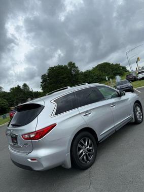 2015 INFINITI QX60 Base