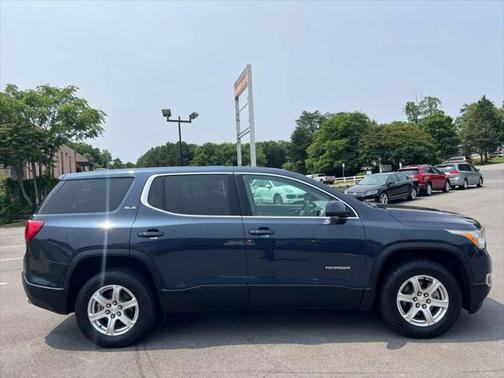 2019 GMC Acadia SLE-1